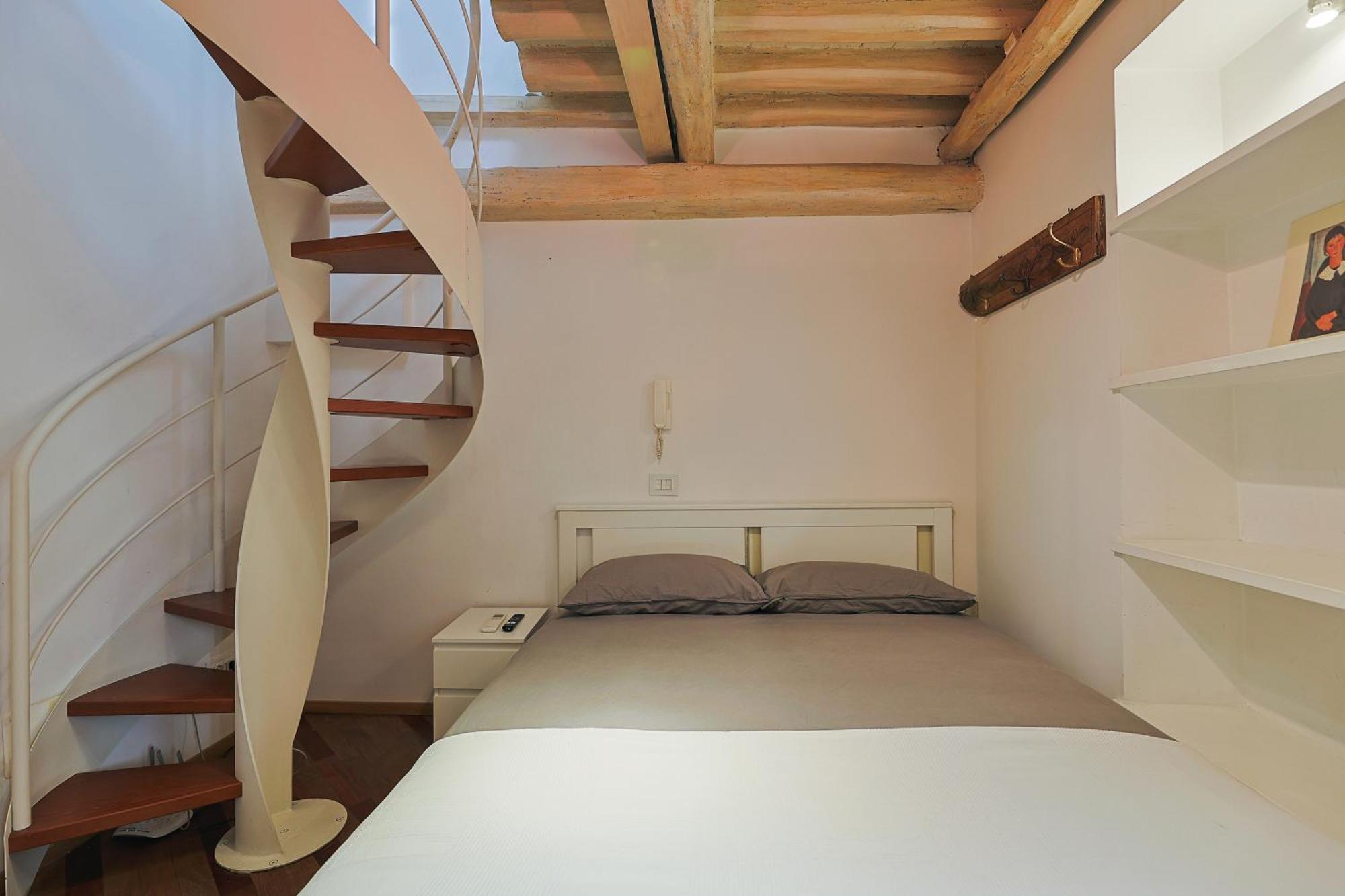 Majorelle Luxury * Rome